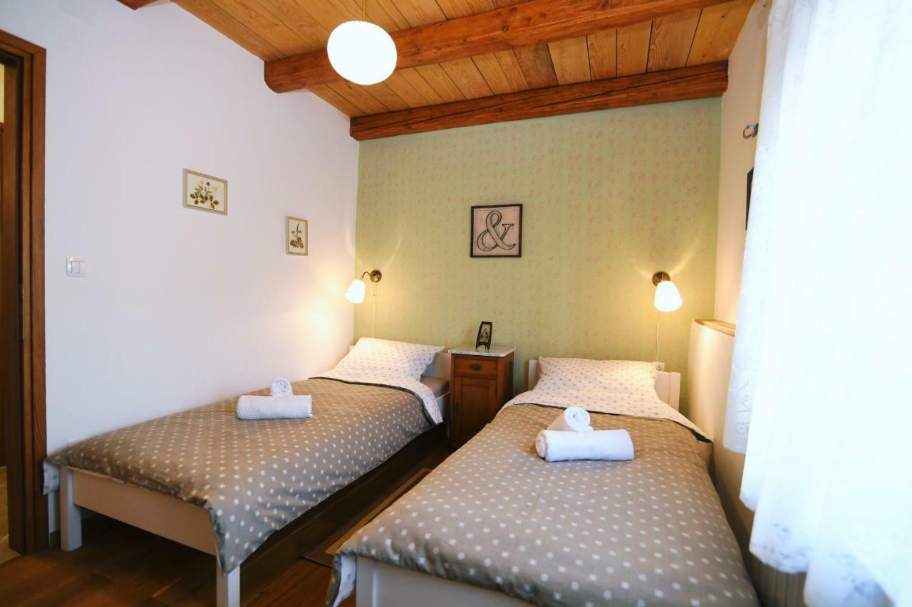 Holiday Home Ivana Pasjak Esterno foto