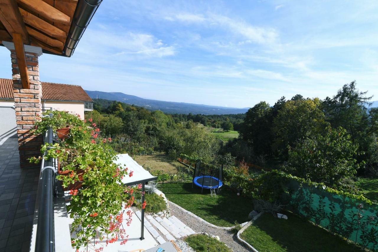 Holiday Home Ivana Pasjak Esterno foto